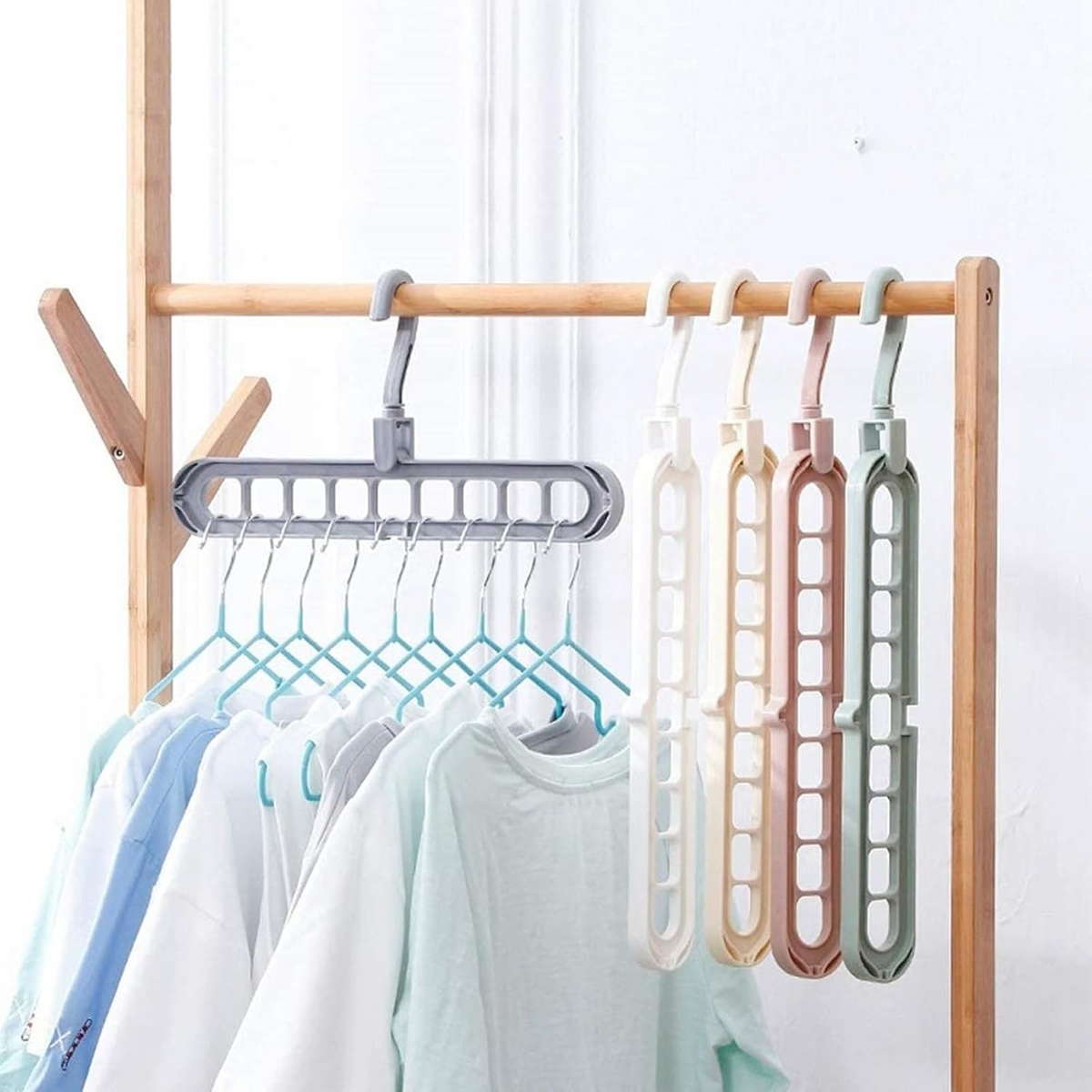 Space-Saving Clothes Hangers