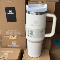 The Quencher H2.0 Flowstate™ Tumbler Stanley Cup