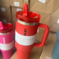 The Quencher H2.0 Flowstate™ Tumbler Stanley Cup