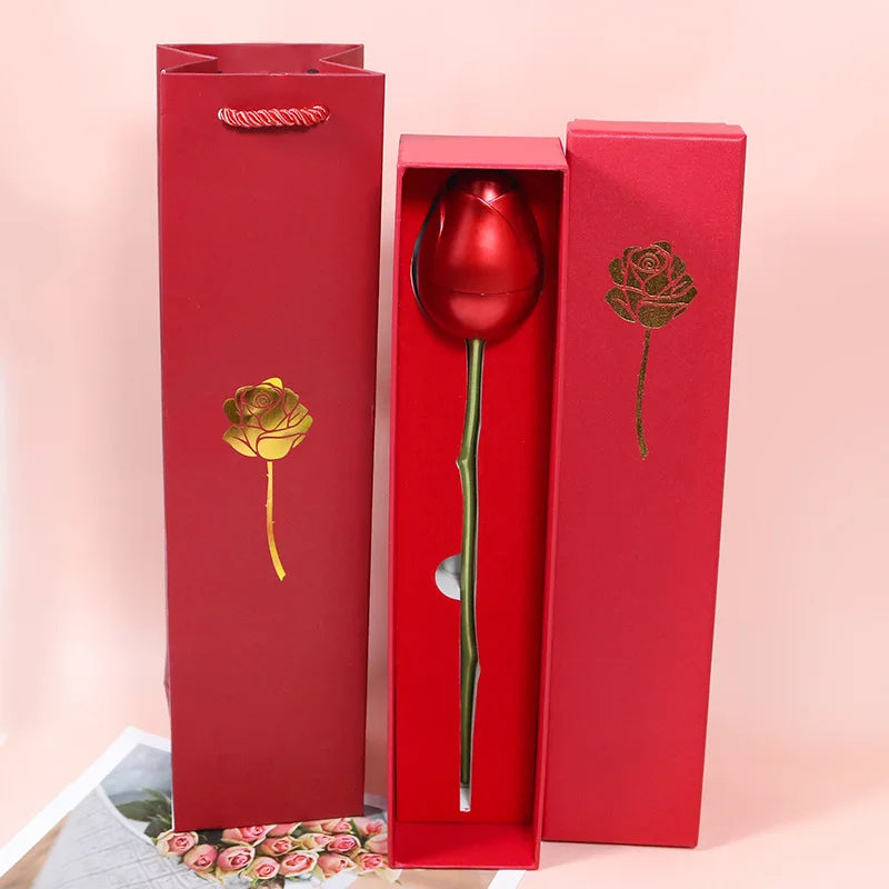 Metal Rose Necklace Gift Set